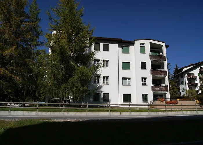 Landwasser Апартаменти *